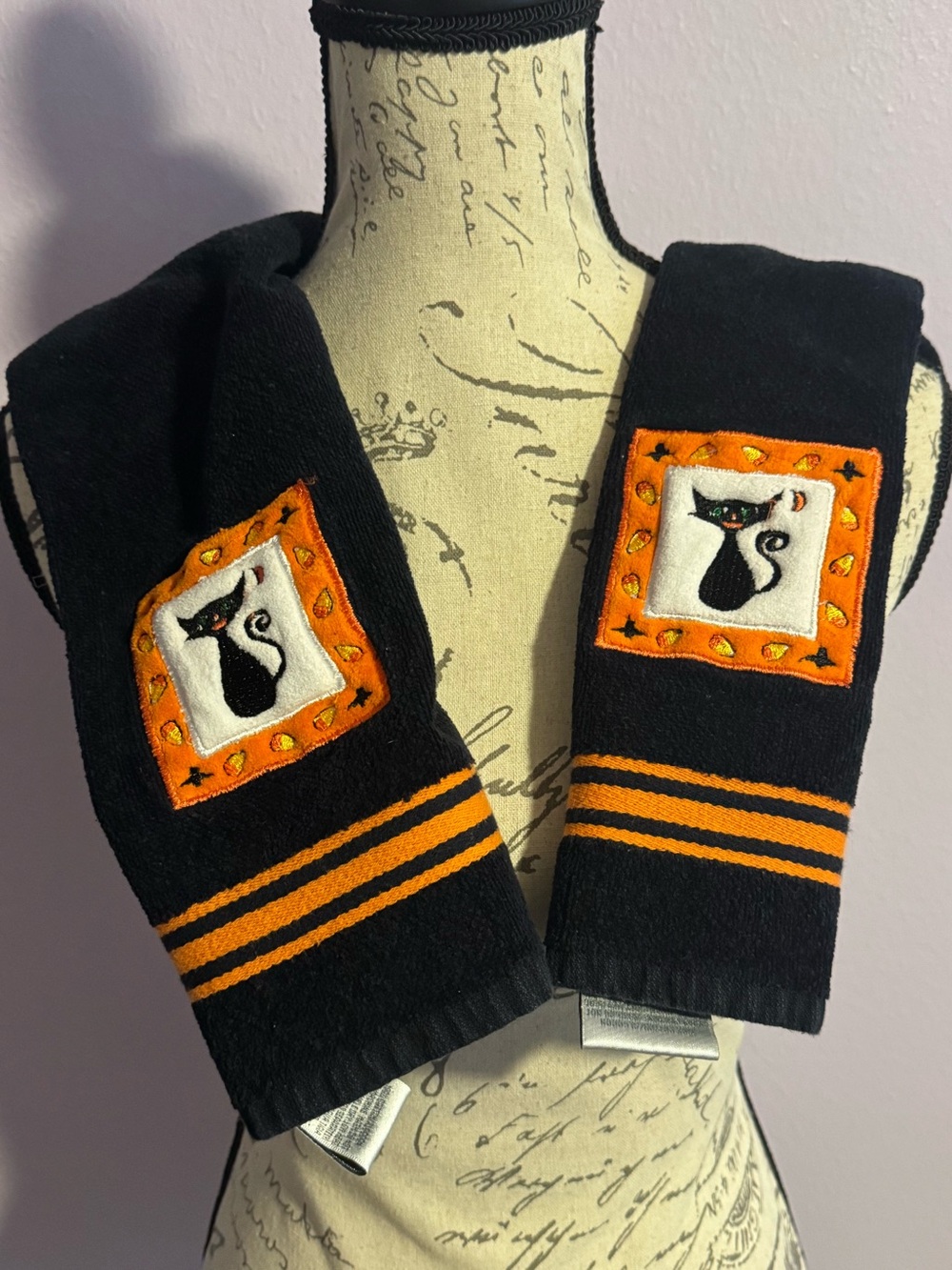Vintage Halloween Cat set of  hand towels